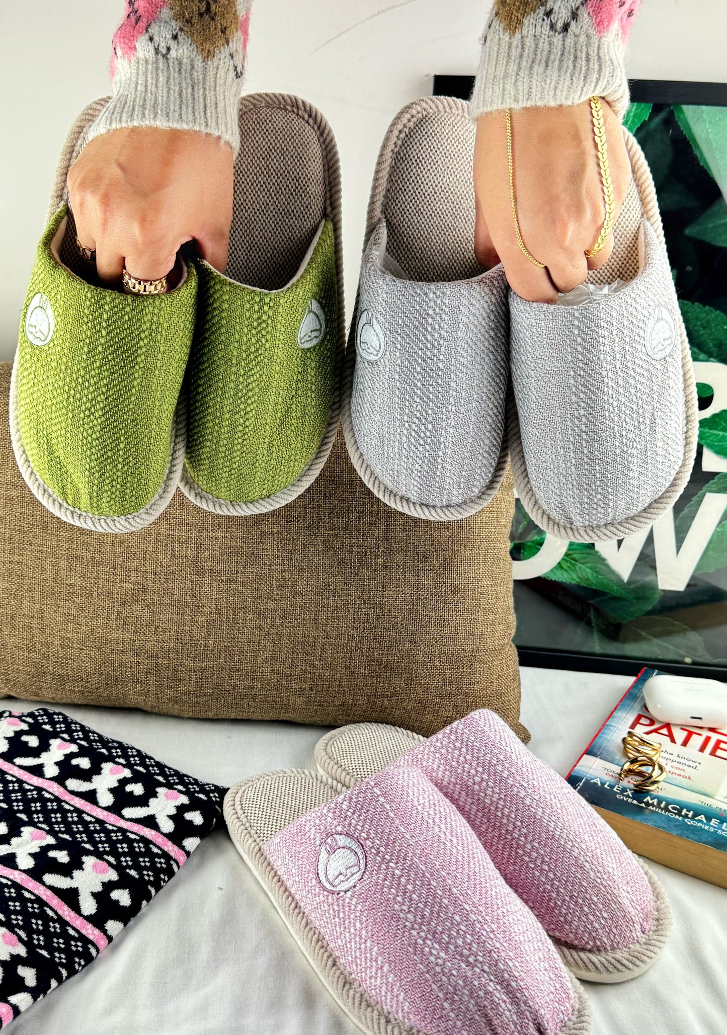 Indoor Cozy Charm Winter Home Slippers